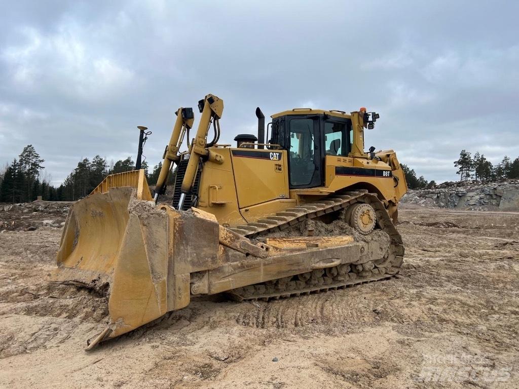 CAT D 8 T 履帶推土機