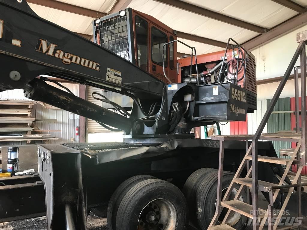  Barco 595 Magnum 鉗式裝載機