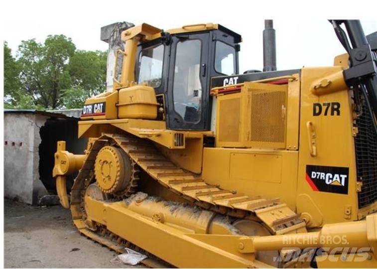 CAT D 7 R 履帶推土機