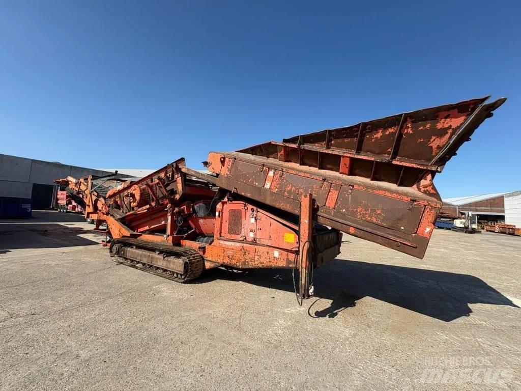Terex 883 移動式篩選機