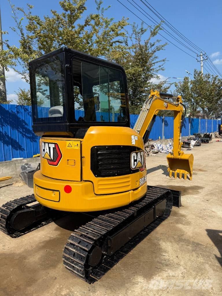 CAT 303.5E 小型挖土機/掘鑿機<7t(小型挖掘機)