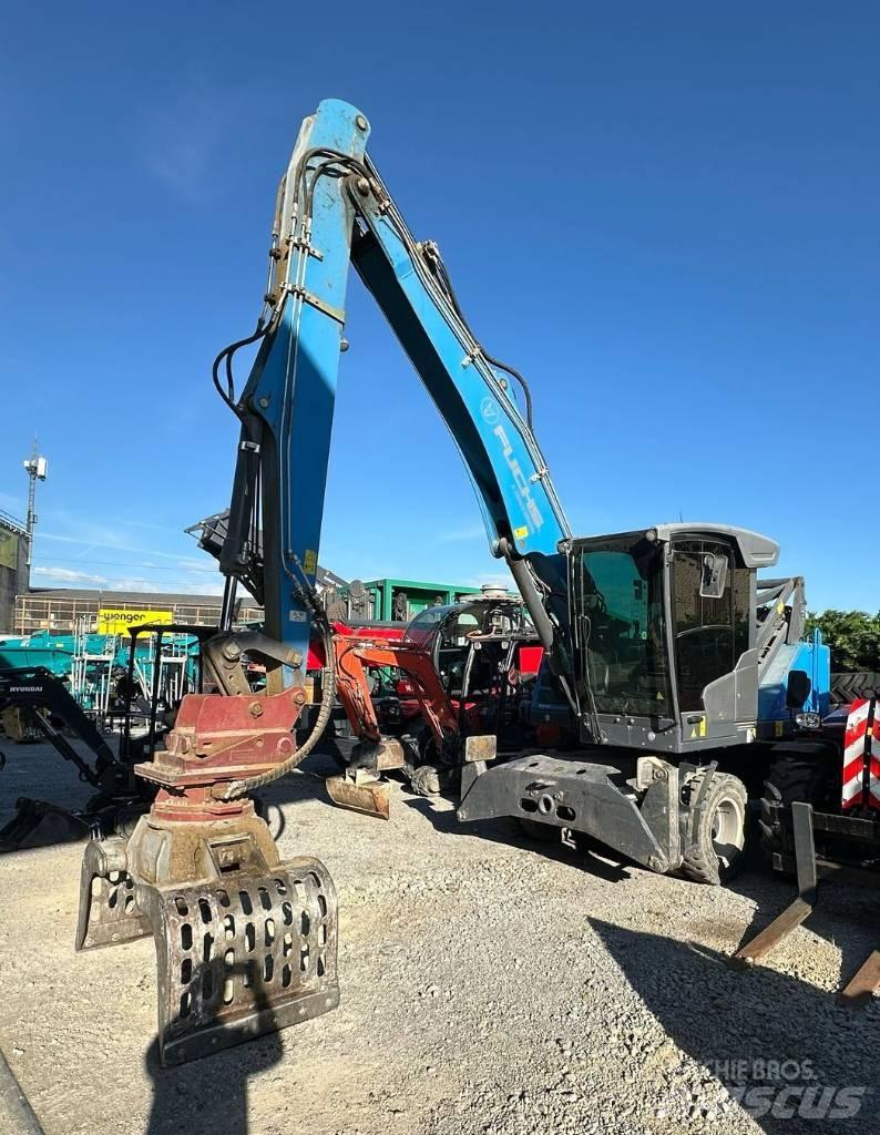 Fuchs MHL 310 S5 廢棄物/工業用操作車