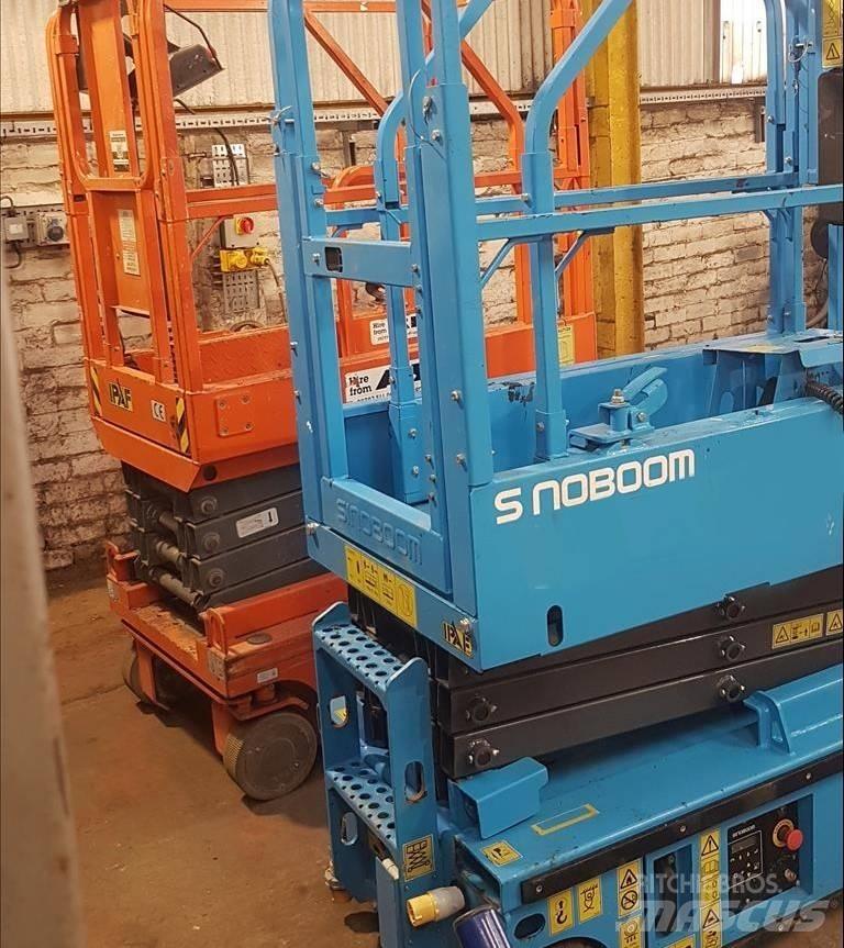 Sinoboom 1330SE 剪式升降機