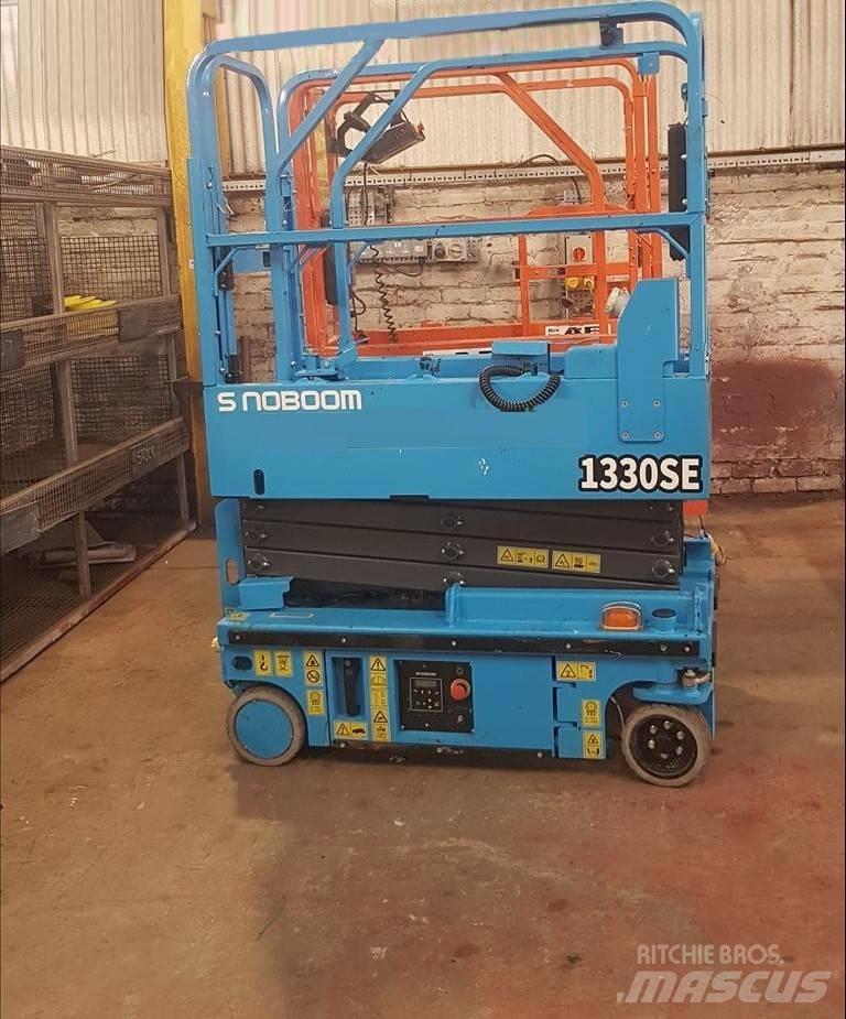 Sinoboom 1330SE 剪式升降機