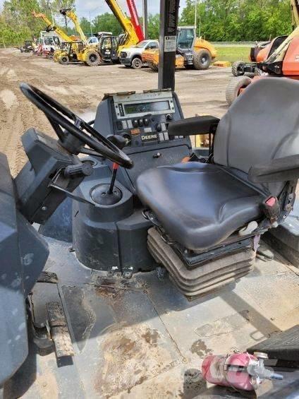 DEERE 310 L 反鏟裝載機
