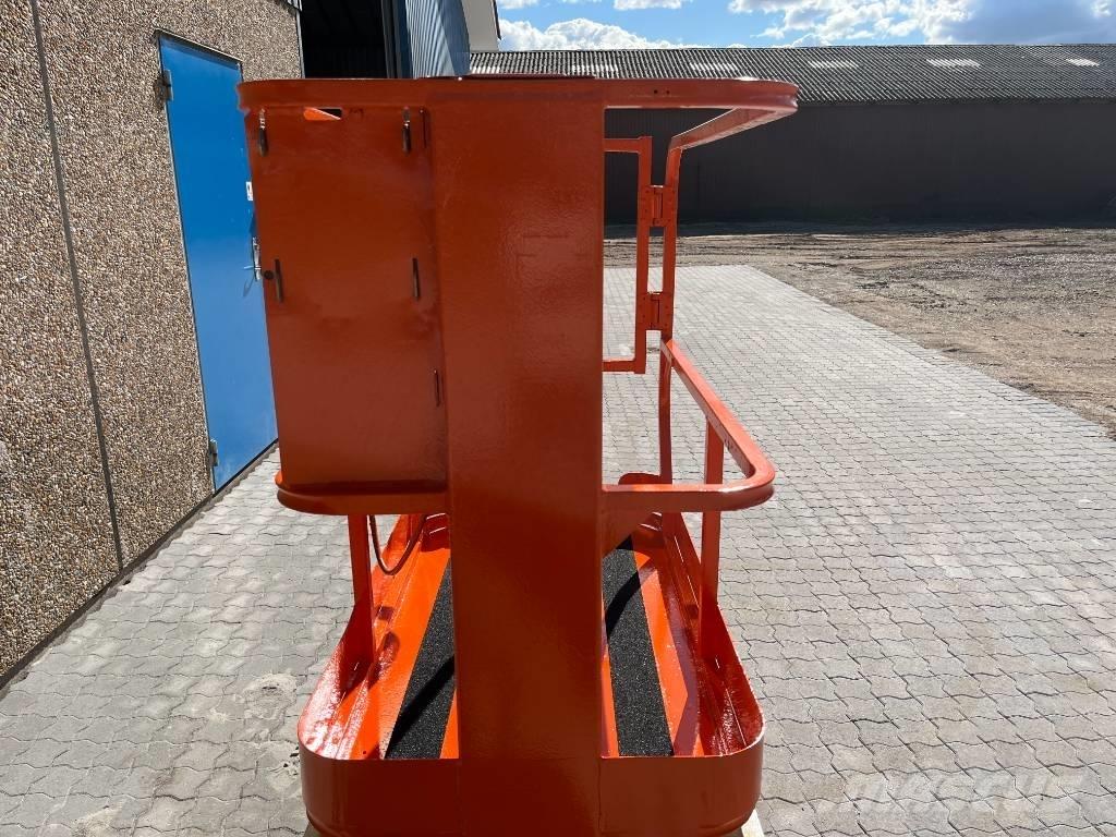 JLG 1230 ES 垂直升降工作台