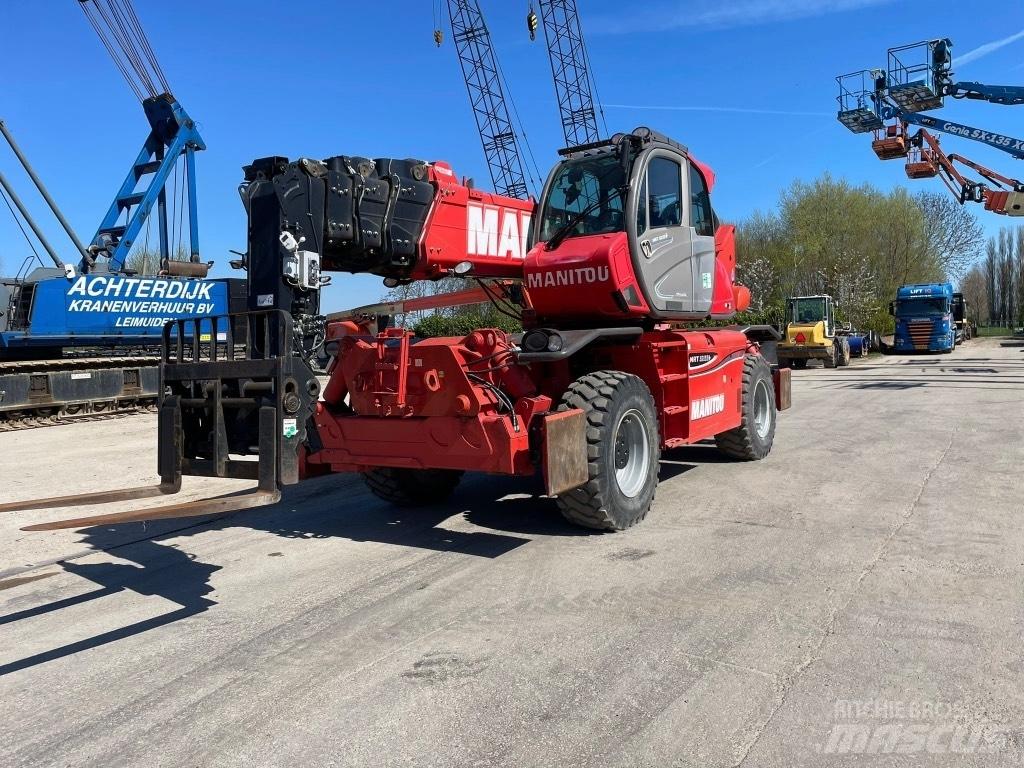Manitou MRT 3255 伸縮臂操作車
