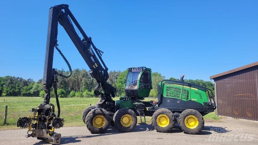 John Deere 1270 G 收穫機