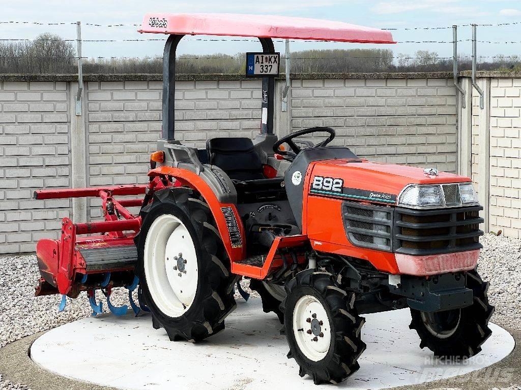 Kubota B92 曳引機