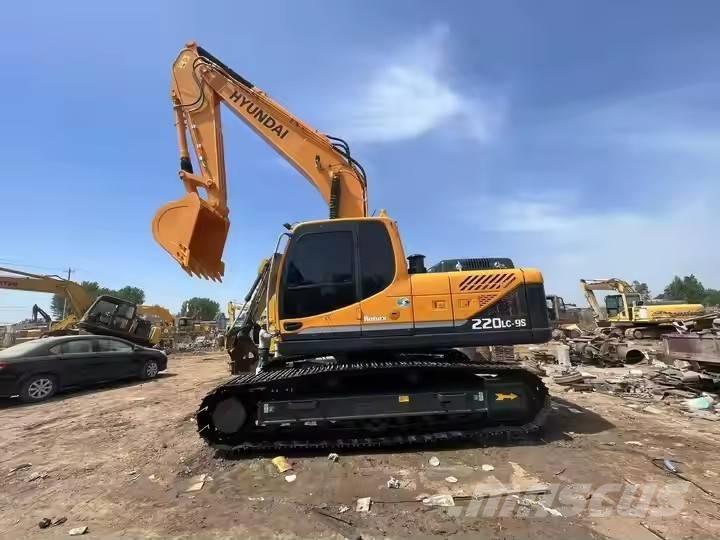 Hyundai 220 LC  9s 履帶式 挖土機/掘鑿機/挖掘機