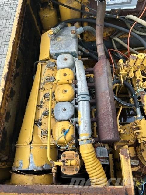 Liebherr A 911 C 旋轉式挖土機/掘鑿機/挖掘機