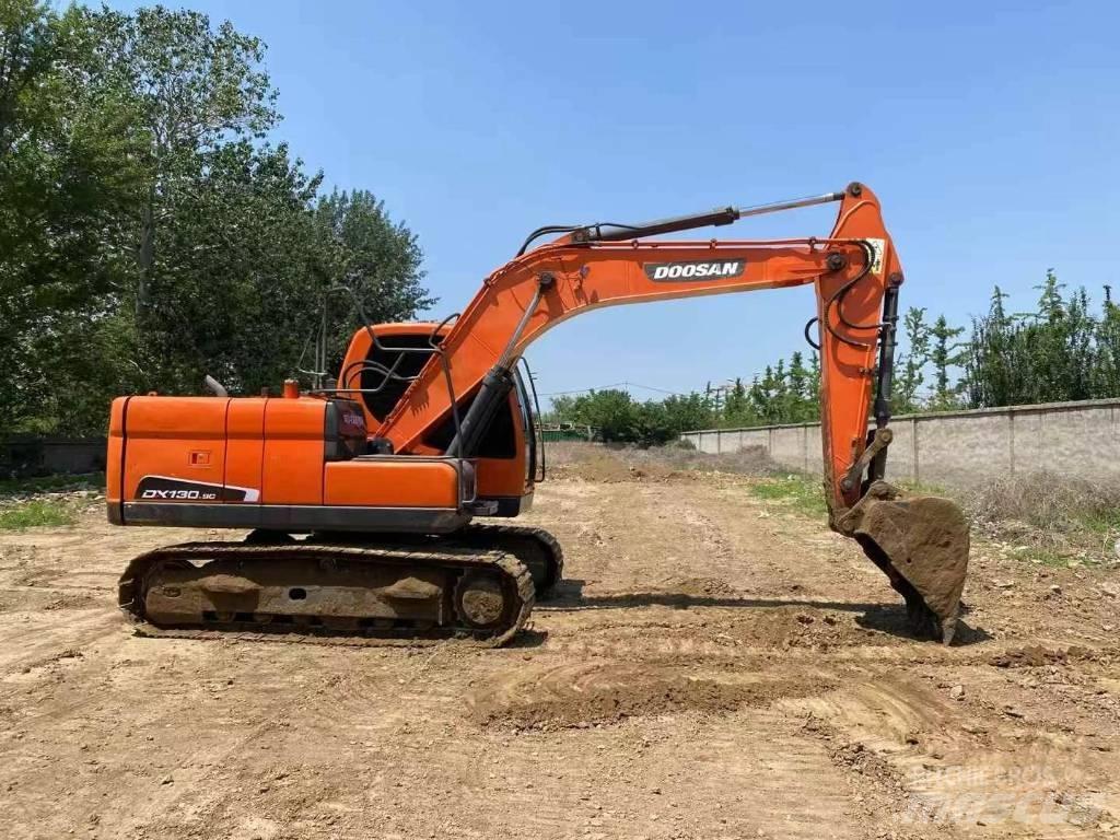 Doosan DX 130-9CN 履帶式 挖土機/掘鑿機/挖掘機