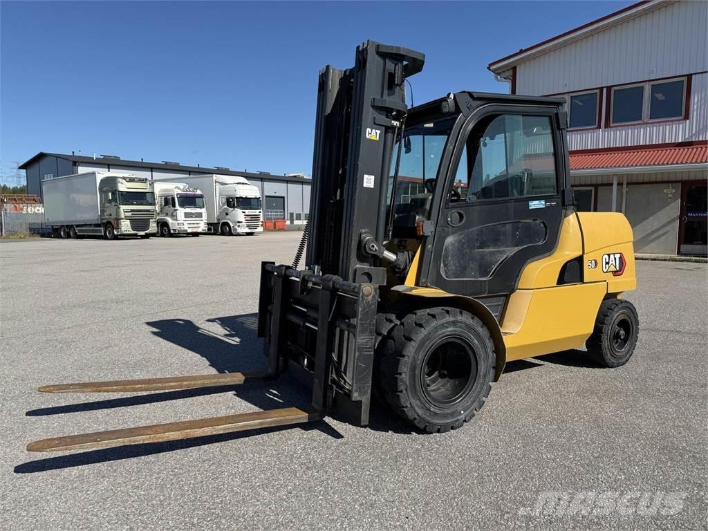 CAT DP50NT 柴油卡車