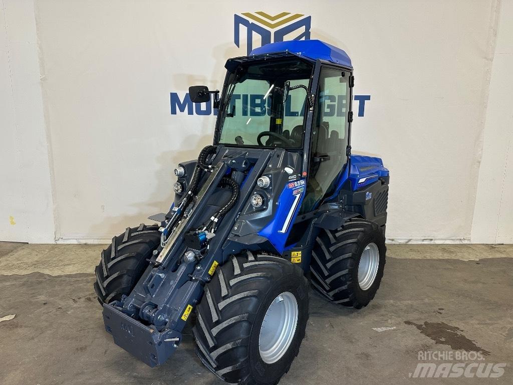 Multione 8.5S K 滑移轉向裝載機