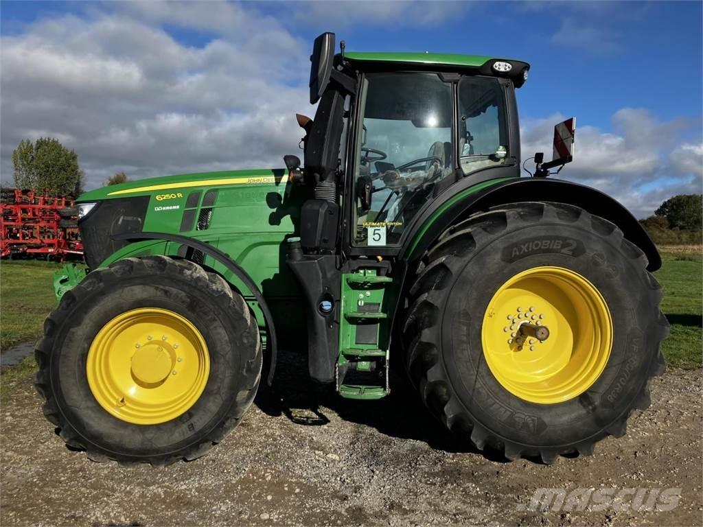 John Deere 6250R 曳引機