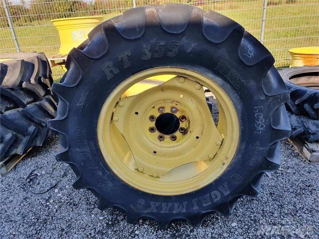 BKT 380/85R28 x2 輪胎、車輪和輪圈