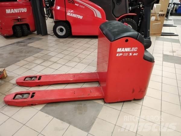 Manitou EP18 自走式堆積機