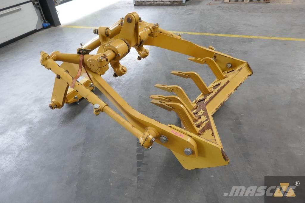 CAT 140M Scarifier 其他組件