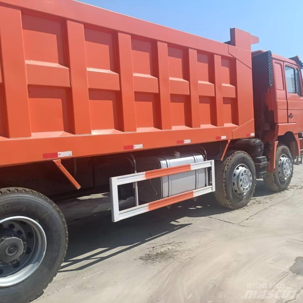 Shacman F3000 8X4 傾卸式卡車