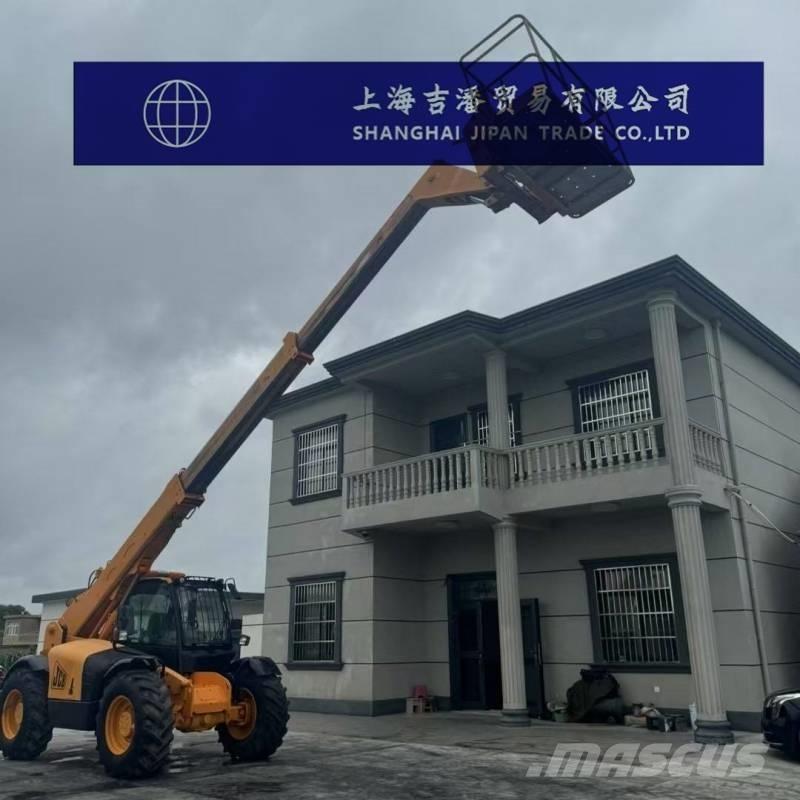 JCB 535-95 伸縮臂操作車