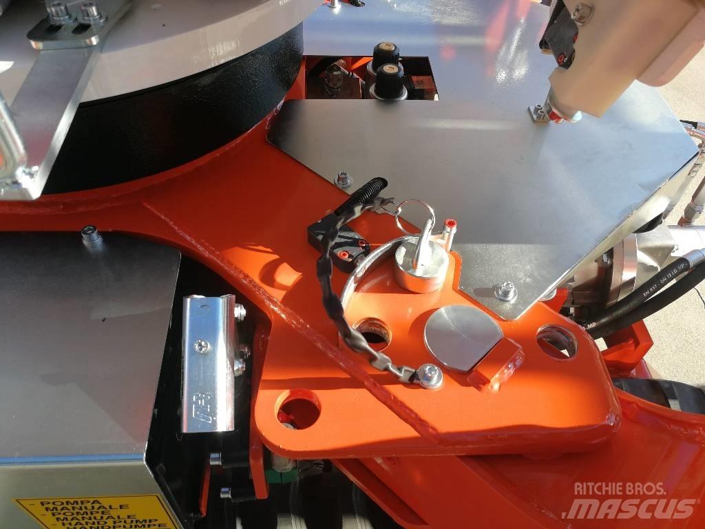 EasyLift R 190 曲臂高空作業車