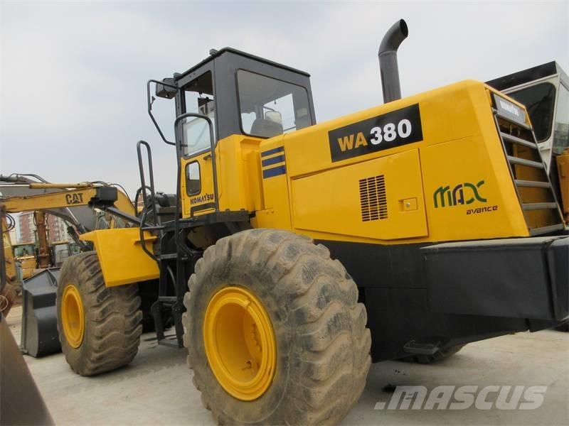 Komatsu WA 380-3 輪胎式裝載機