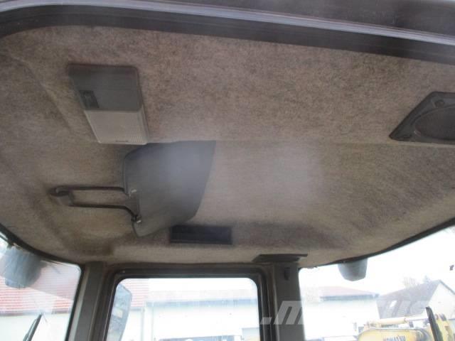 Volvo L 30 B 輪胎式裝載機