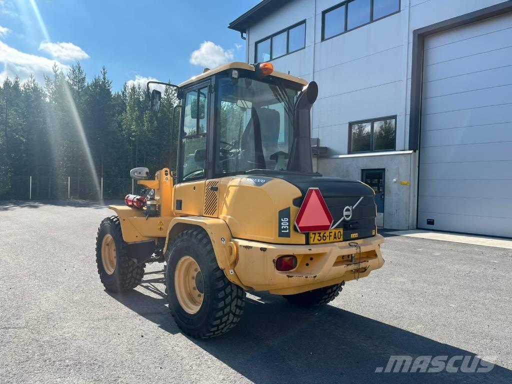 Volvo L 30 G 輪胎式裝載機