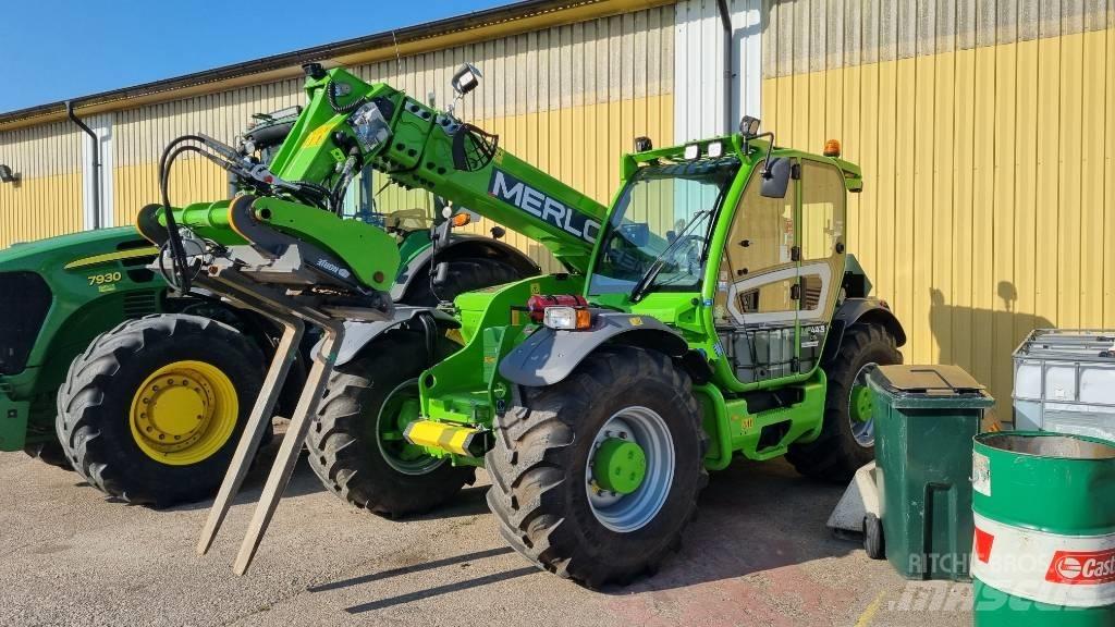 Merlo MF 44.9 CS 伸縮臂操作車