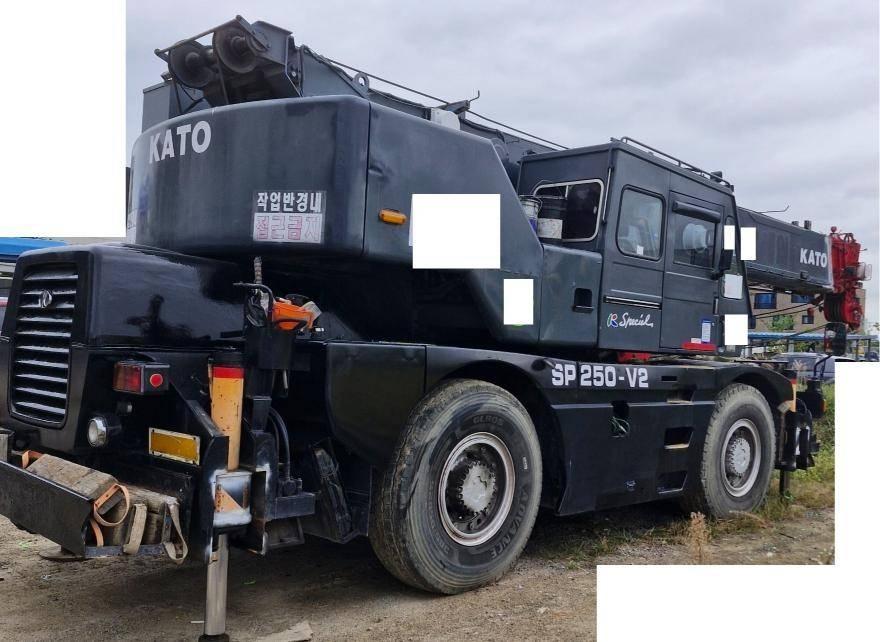 Kato KR 25 H V-2 越野起重機