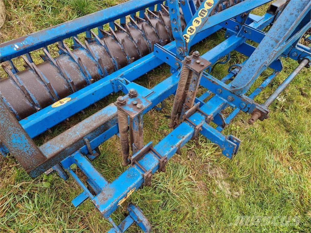 Rabe 3,00 m 中耕管理機