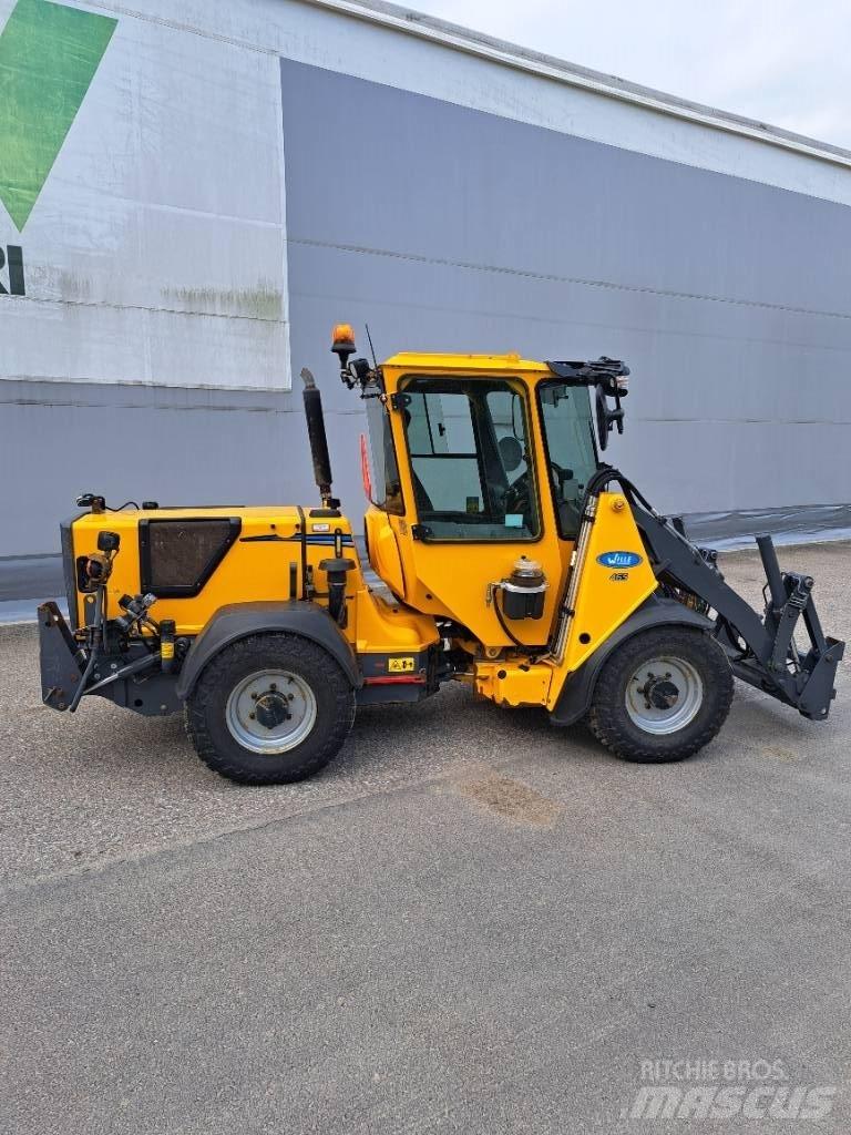 Wille 465 小型曳引機