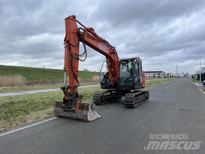 Hitachi ZX135US-5B 履帶式 挖土機/掘鑿機/挖掘機