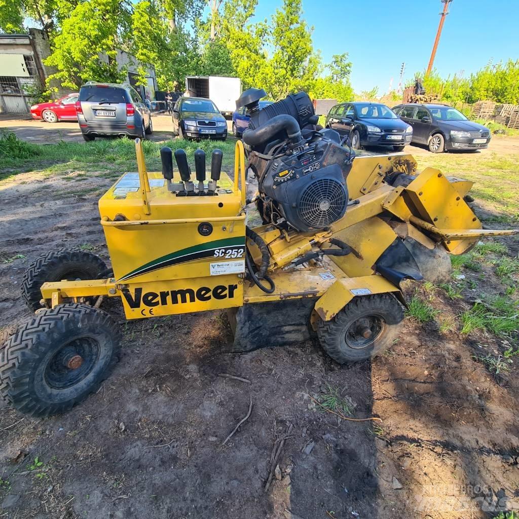Vermeer SC252 樹樁破碎機