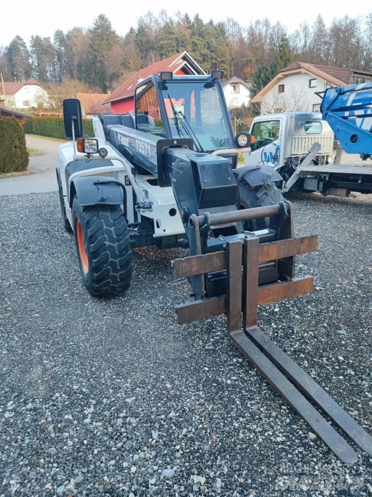 Bobcat T 3571 伸縮臂操作車