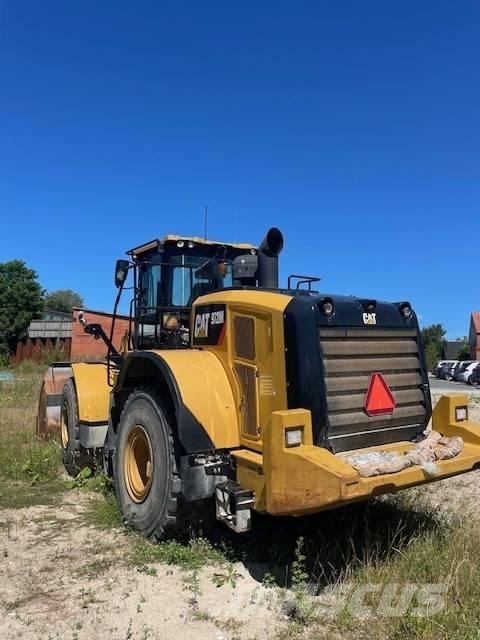 CAT 972 M 輪胎式裝載機