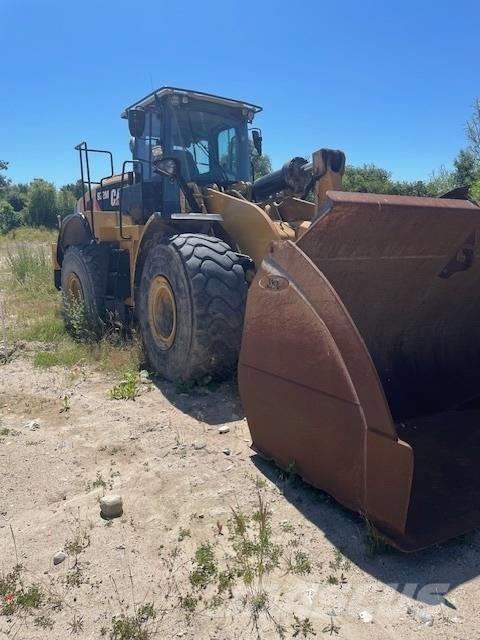 CAT 972 M 輪胎式裝載機