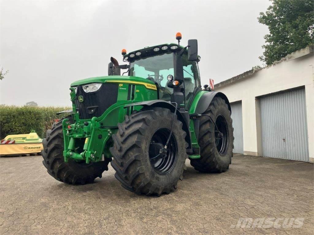 John Deere 6R 250 曳引機