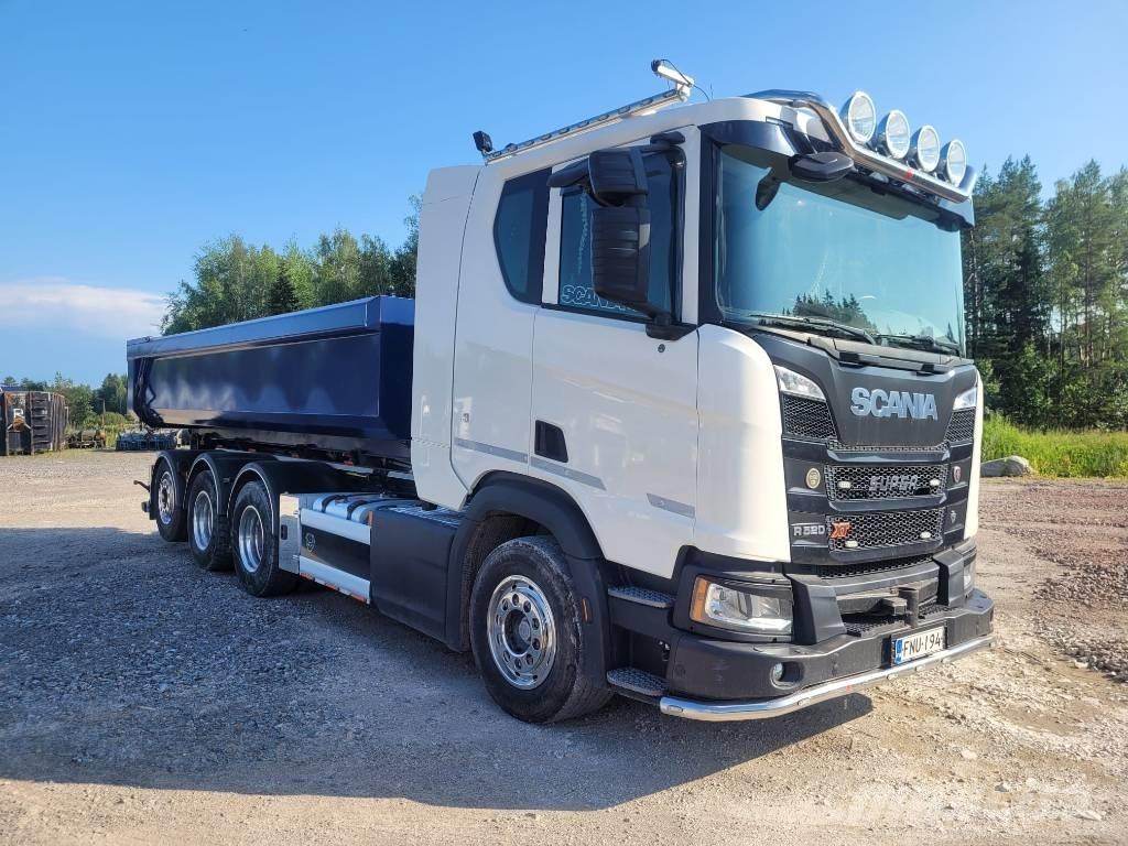 Scania R520 吊鉤式起重車