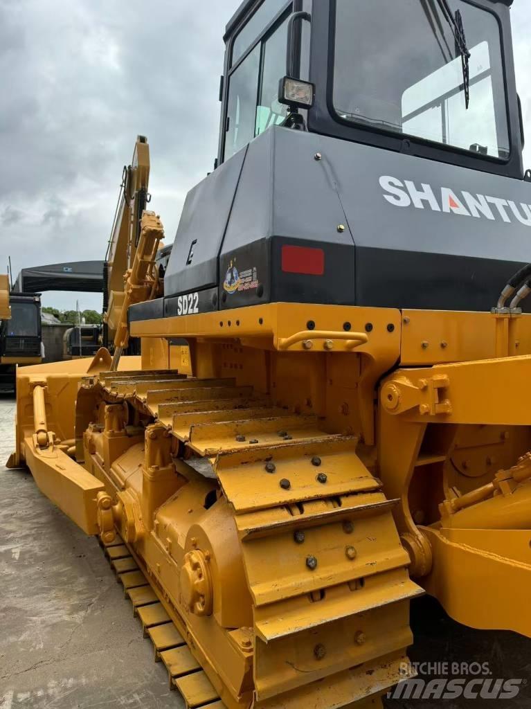Shantui SD 22 履帶推土機