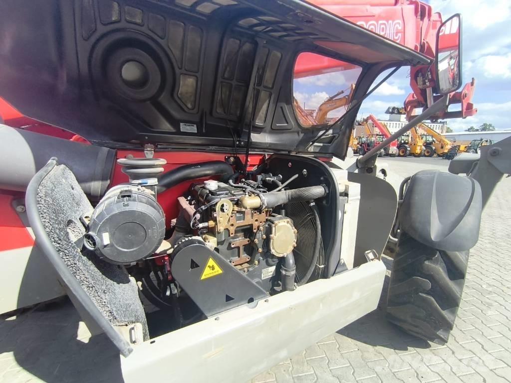 Manitou MT 1436 伸縮臂操作車