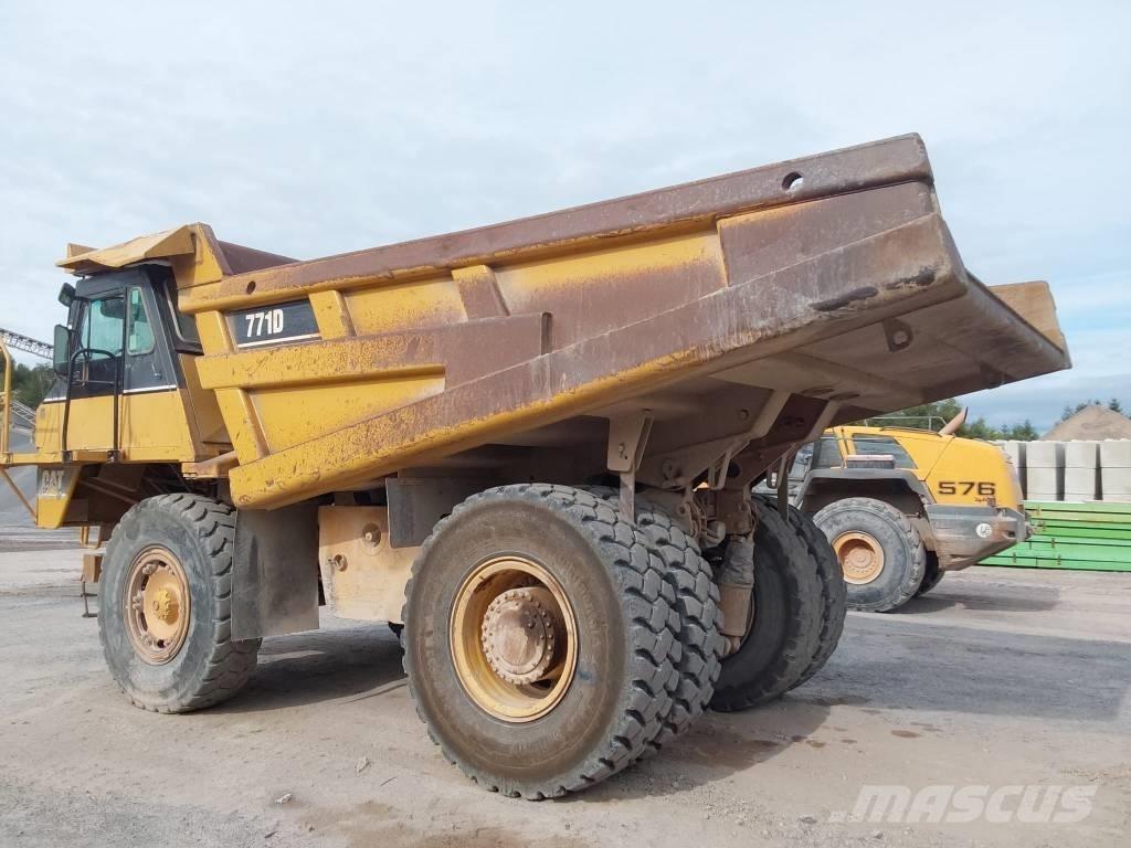 CAT 771 D 剛性傾卸卡車