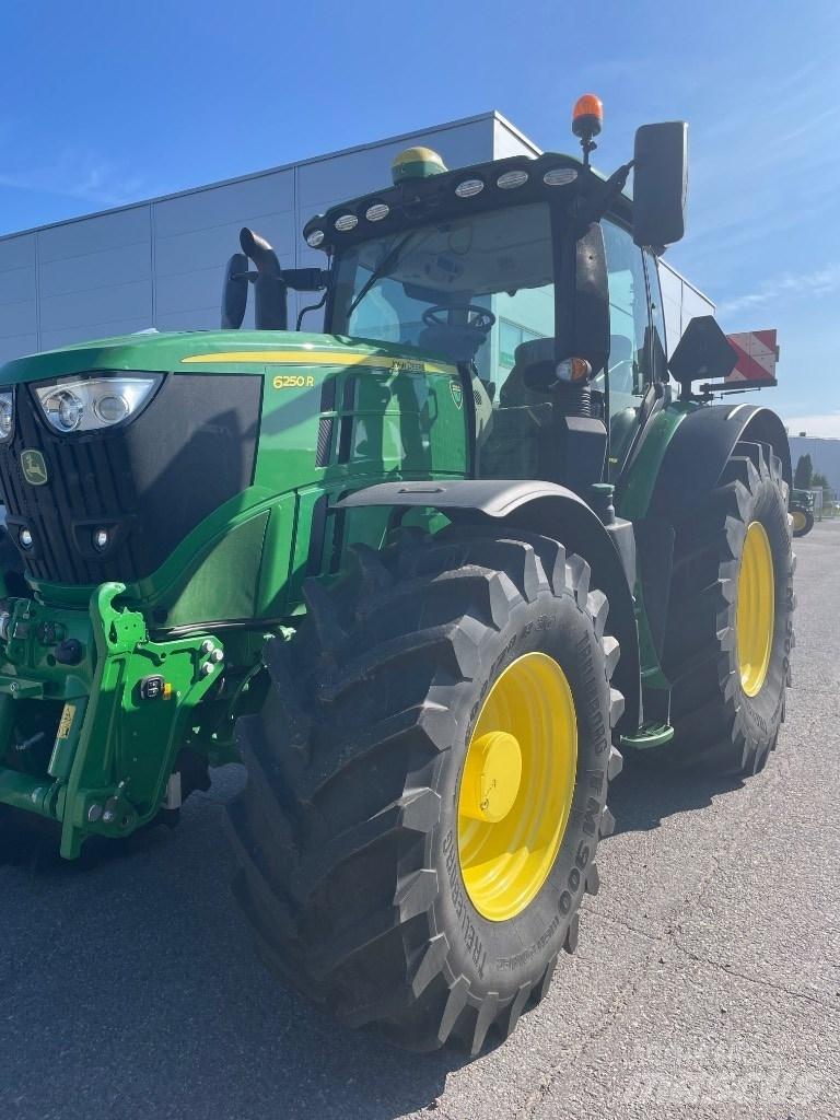 John Deere 6250 R 曳引機