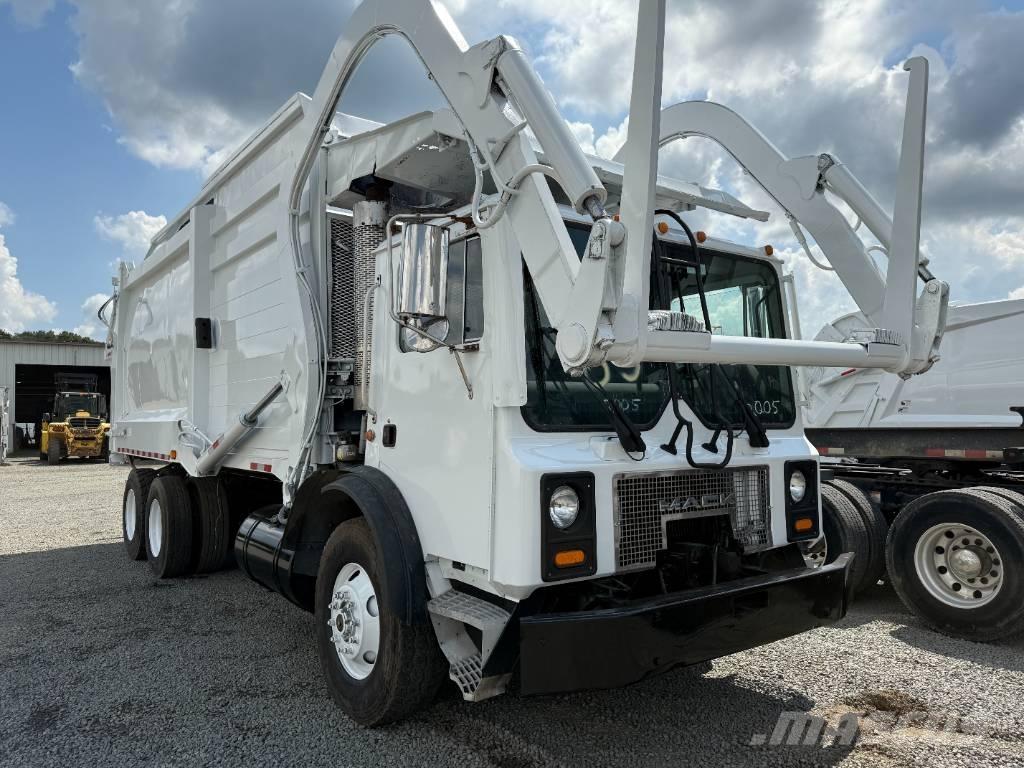 Mack MR600 垃圾車