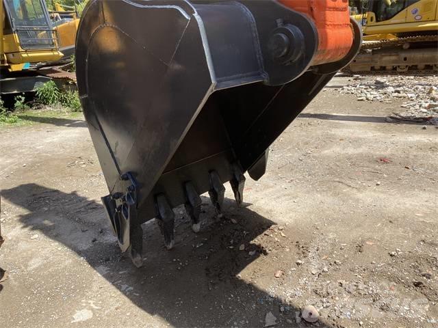 Doosan DX 225 LC 履帶式 挖土機/掘鑿機/挖掘機