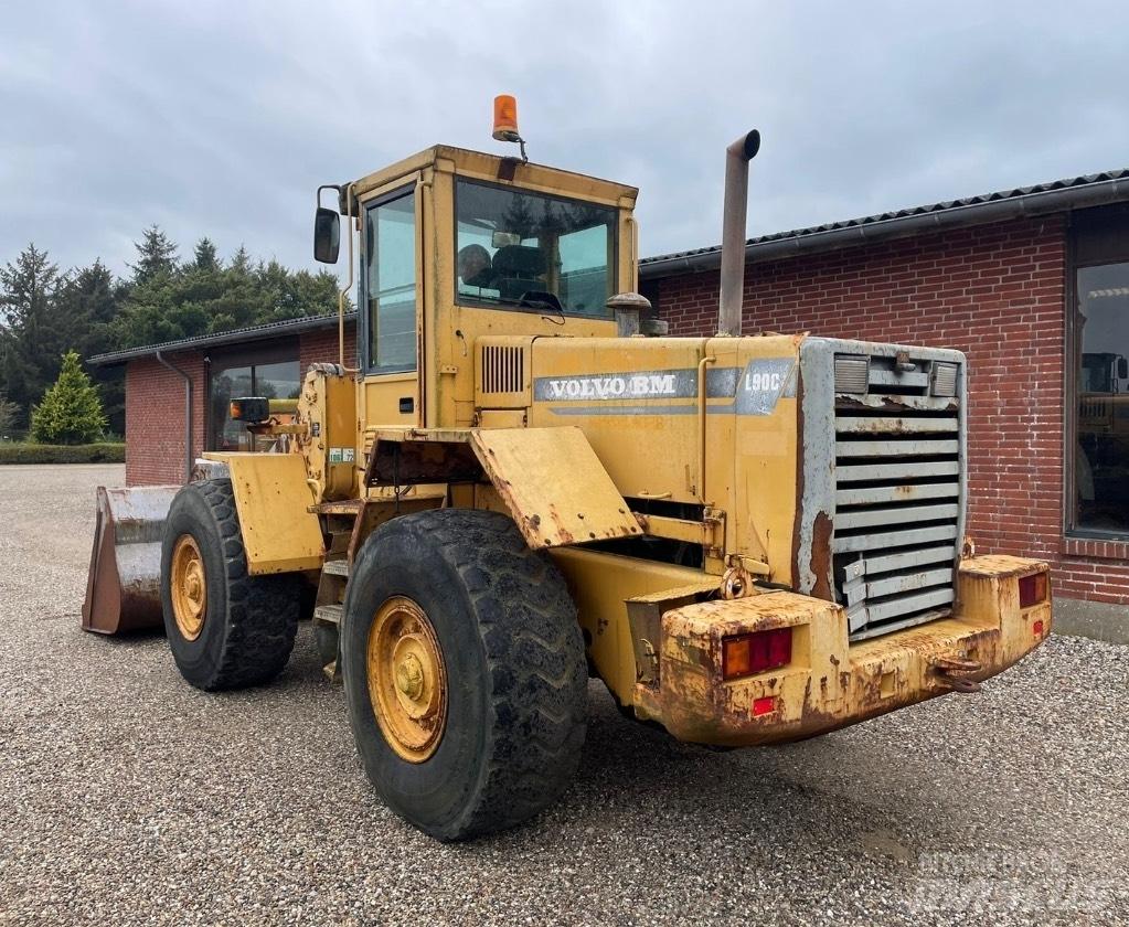 Volvo L90C 輪胎式裝載機