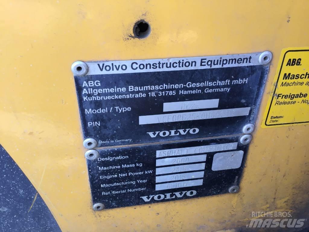 Volvo DD 25 雙輪滾壓機