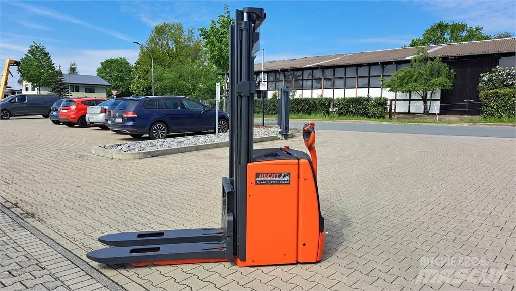 Linde L20 行走控制式堆積機
