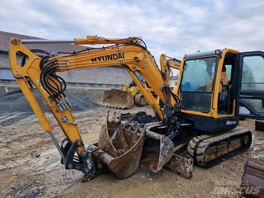 Hyundai R60CR-9A 小型挖土機/掘鑿機<7t(小型挖掘機)