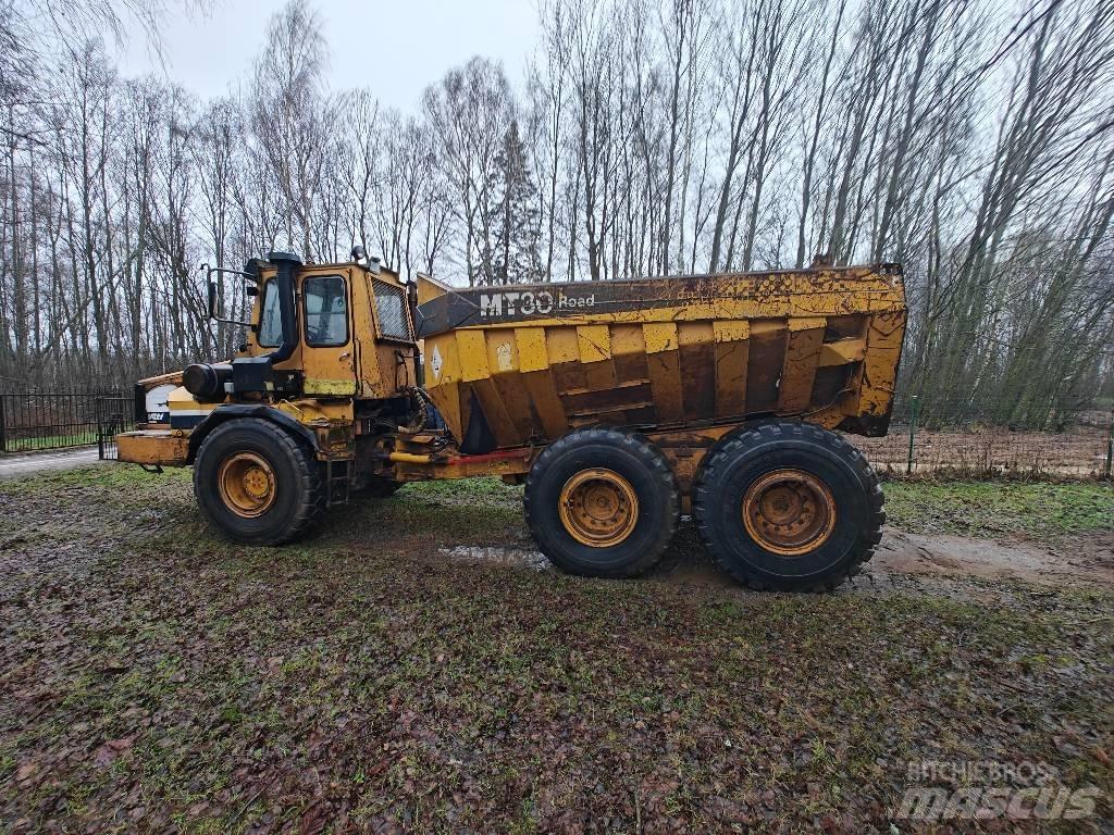 Moxy MT 30 鉸接式起吊車